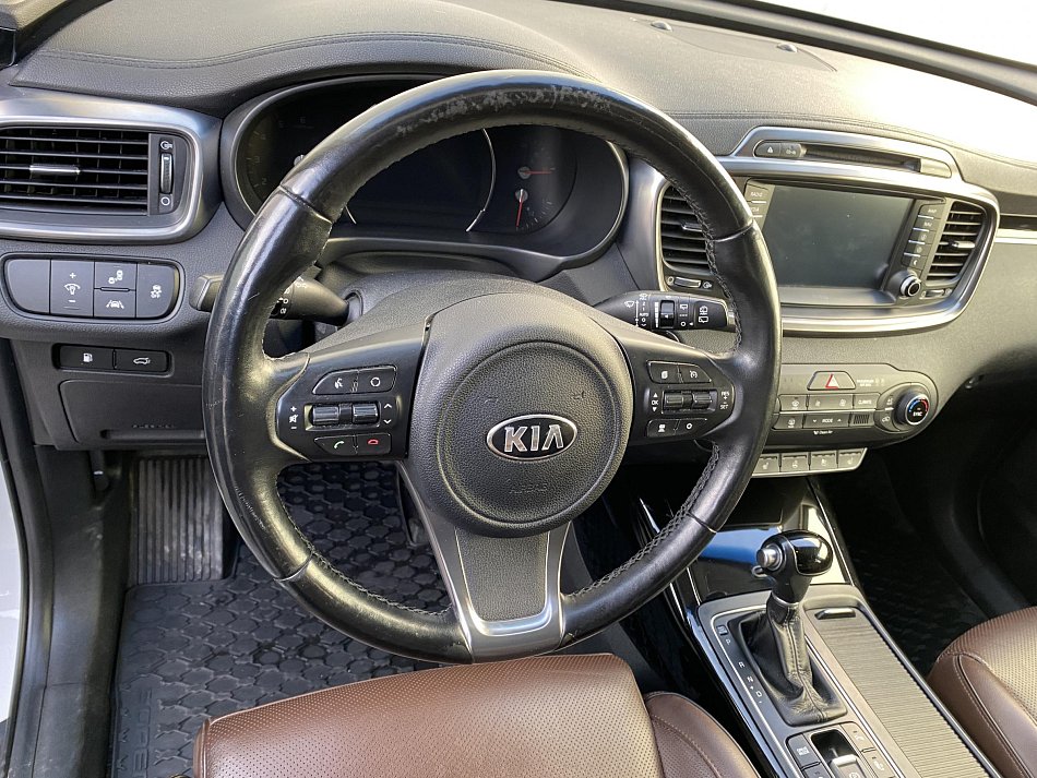 Kia Sorento 2.2 CRDi  AWD