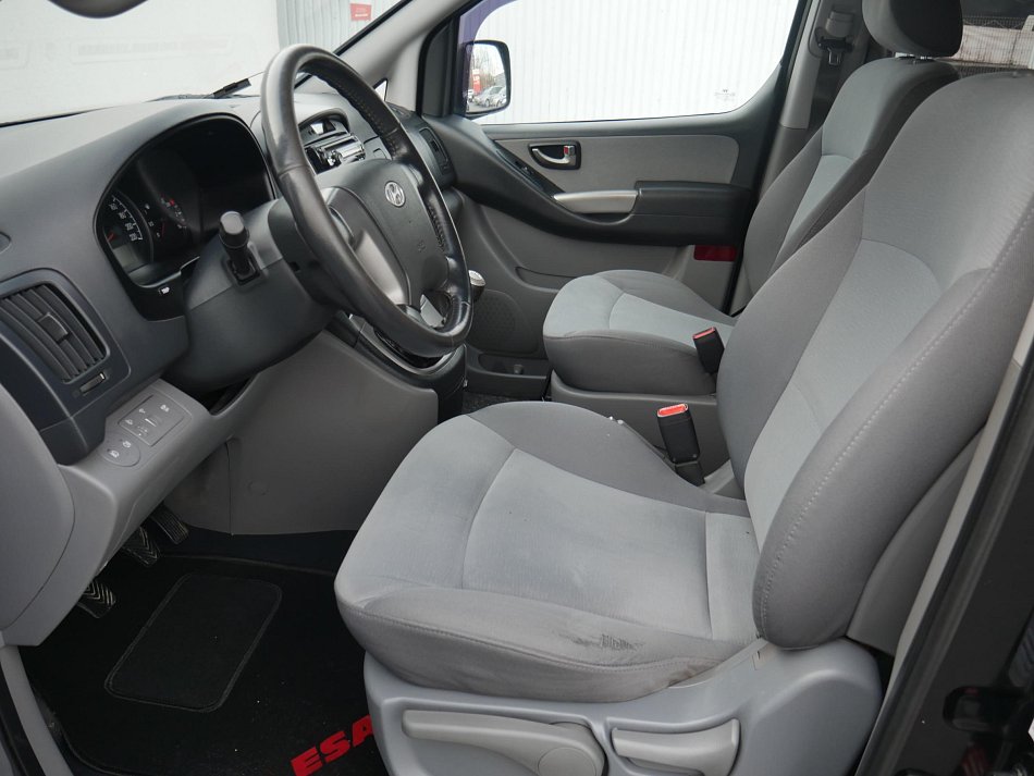 Hyundai H 1 2.5CRDi 