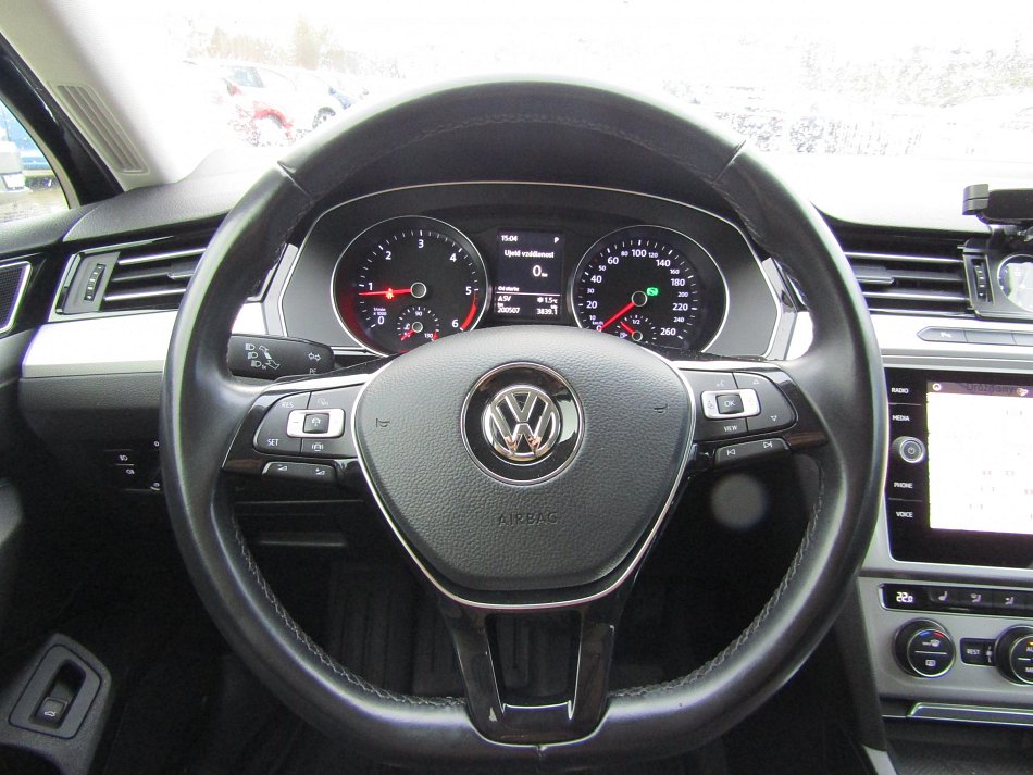 Volkswagen Passat 2.0TDi 