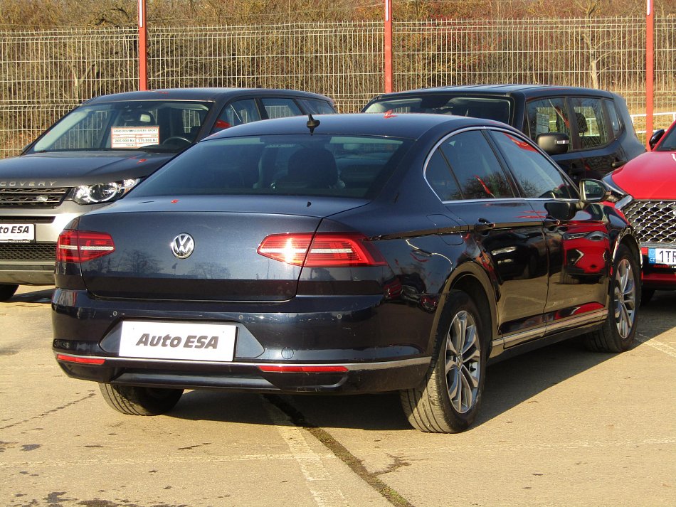 Volkswagen Passat 2.0 TDi Highline