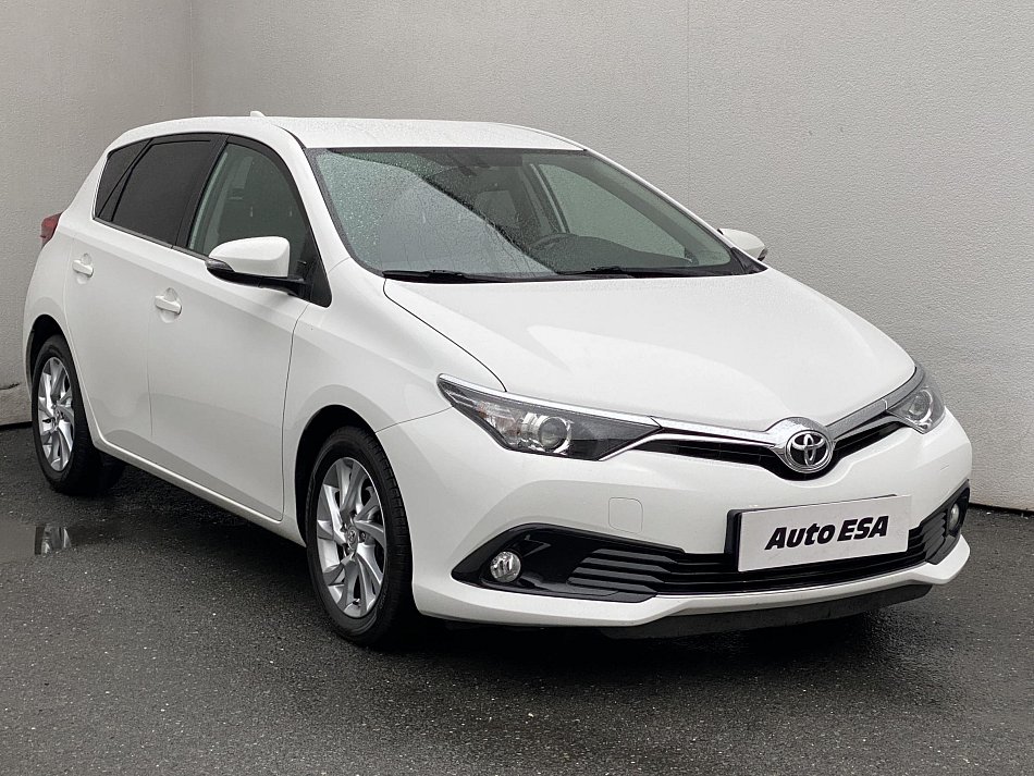 Toyota Auris 1.2i 