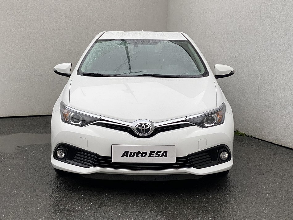 Toyota Auris 1.2i 