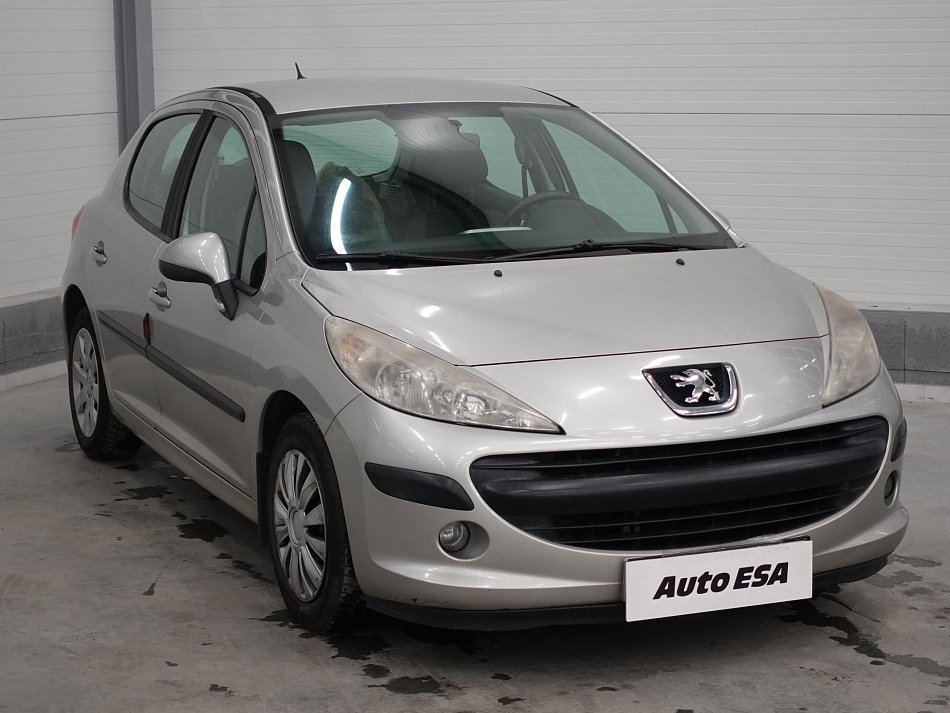 Peugeot 207 1.4i 