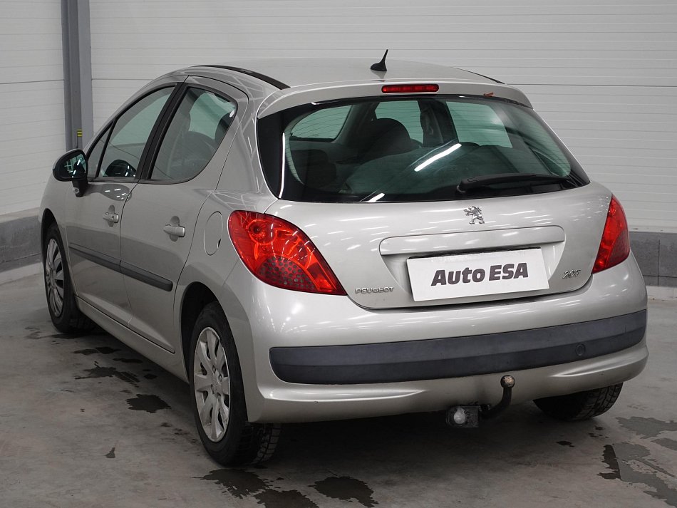 Peugeot 207 1.4i 