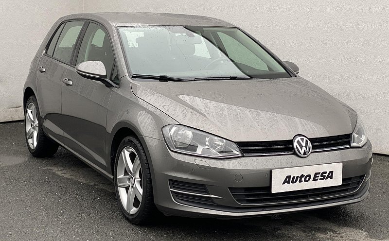 Volkswagen Golf 1.2 TSi 