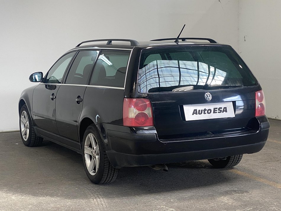 Volkswagen Passat 1.6i 