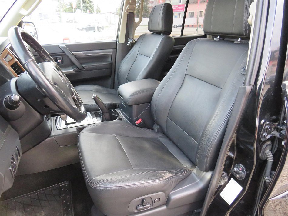 Mitsubishi Pajero 3.2Di-D  4x4