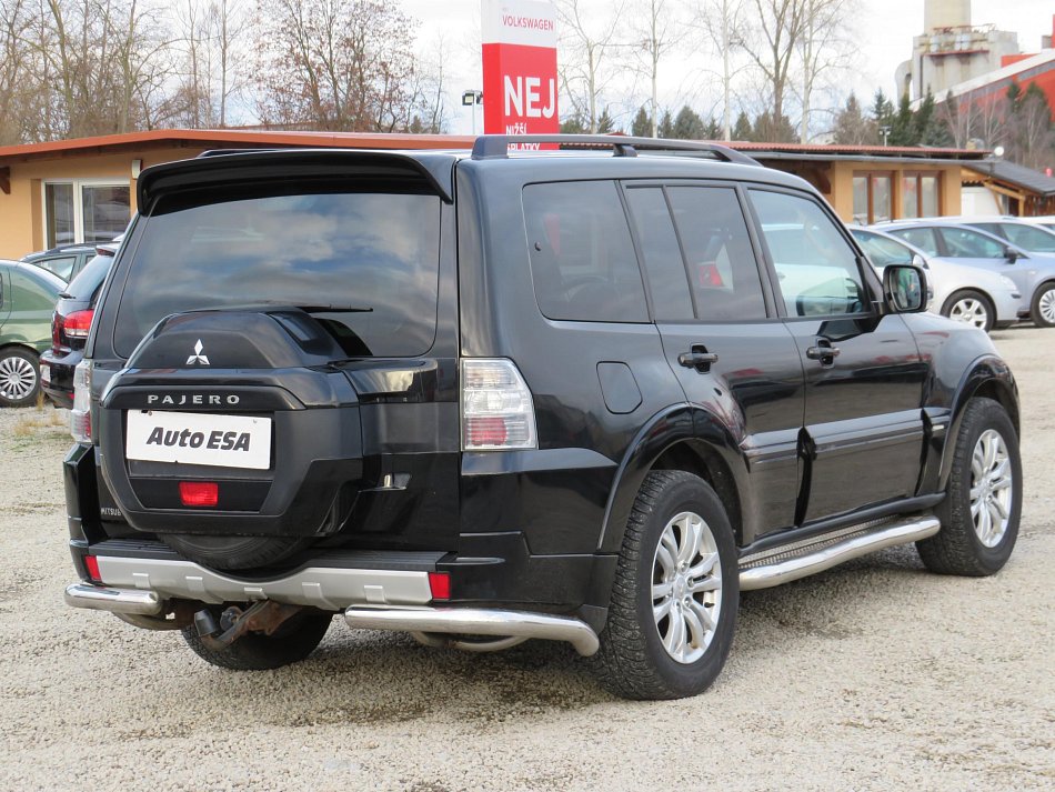 Mitsubishi Pajero 3.2Di-D  4x4