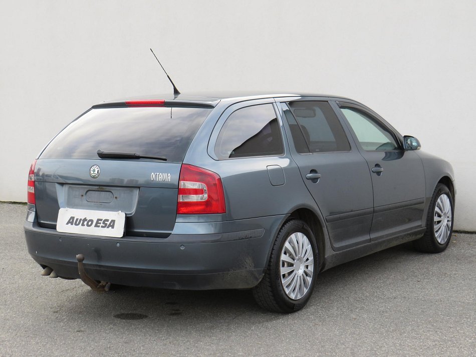 Škoda Octavia II 2.0TDi Elegance