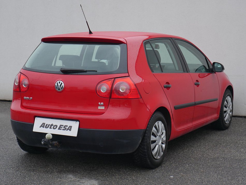 Volkswagen Golf 1.6i 