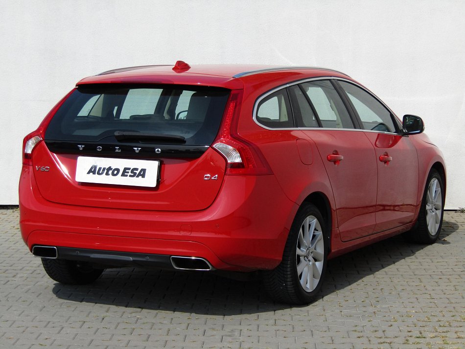 Volvo V60 2.0 D4 