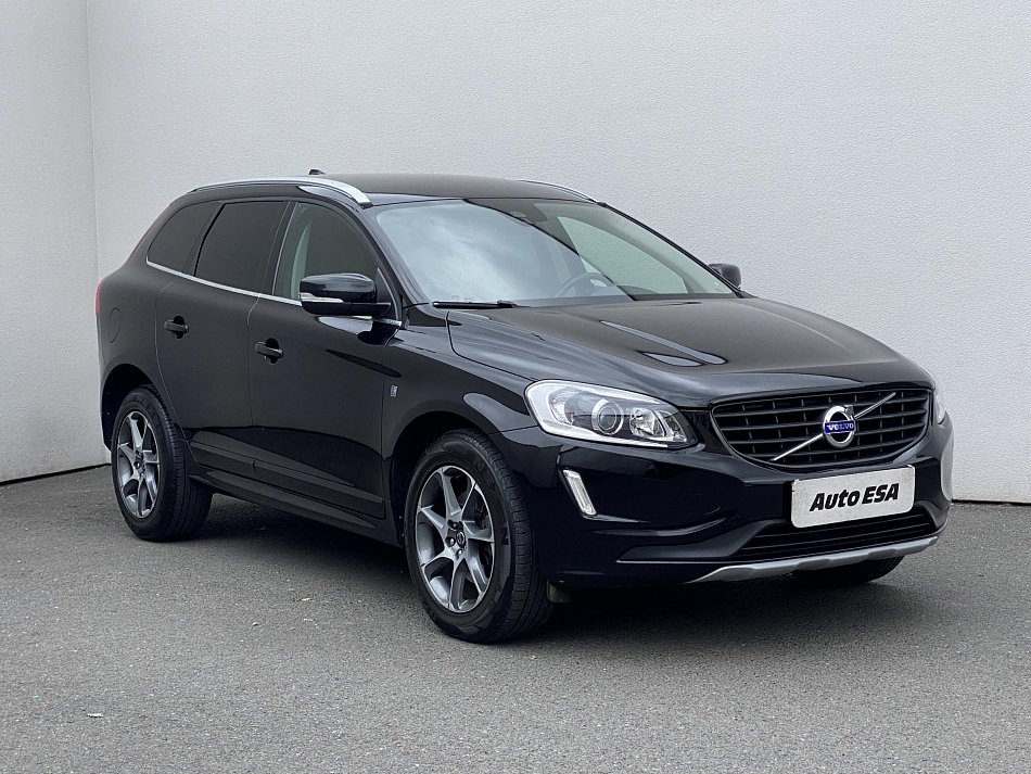 Volvo XC60 2.4 D4 Ocean Race AWD