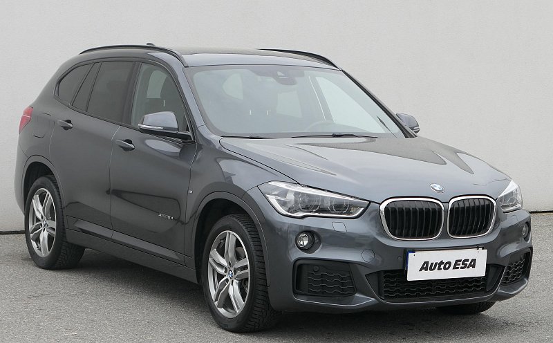 BMW X1 2.0d M Paket xDrive18d