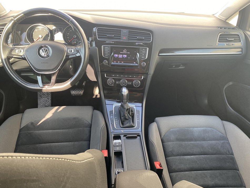 Volkswagen Golf 1.4 TSi Highline