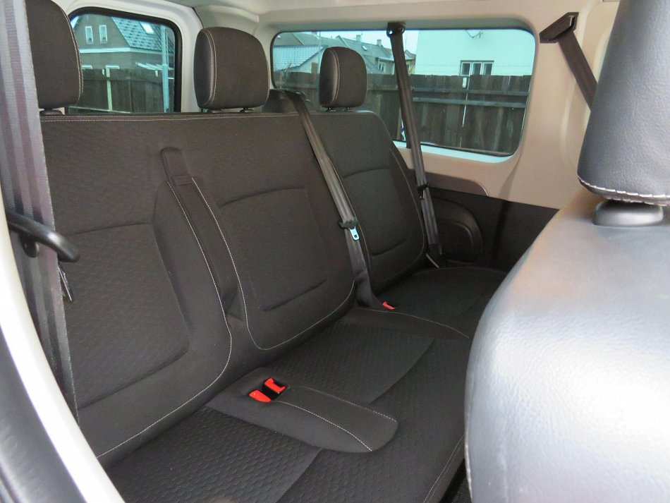 Opel Vivaro 1.6CDTi  L2 9míst