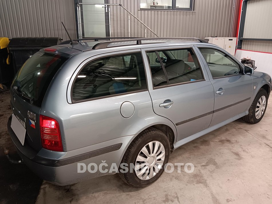 Škoda Octavia 1.6 i 