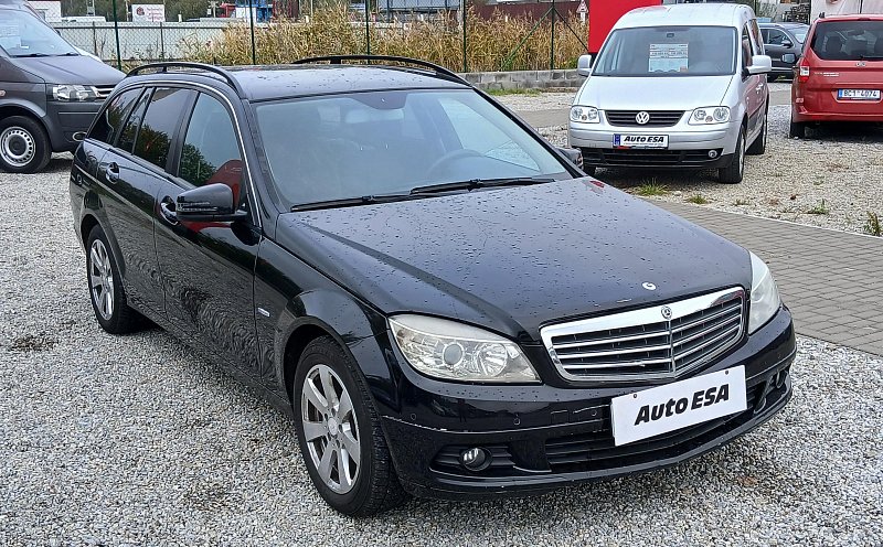 Mercedes-Benz Třída C 2.2CDi  C220