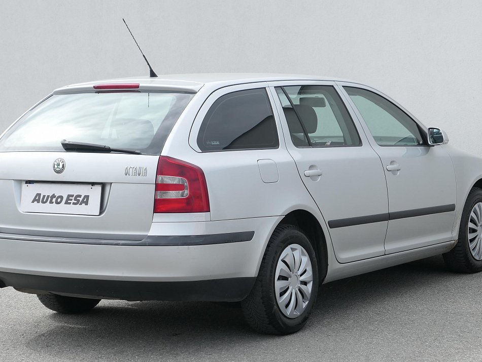 Škoda Octavia II 1.6MPI 