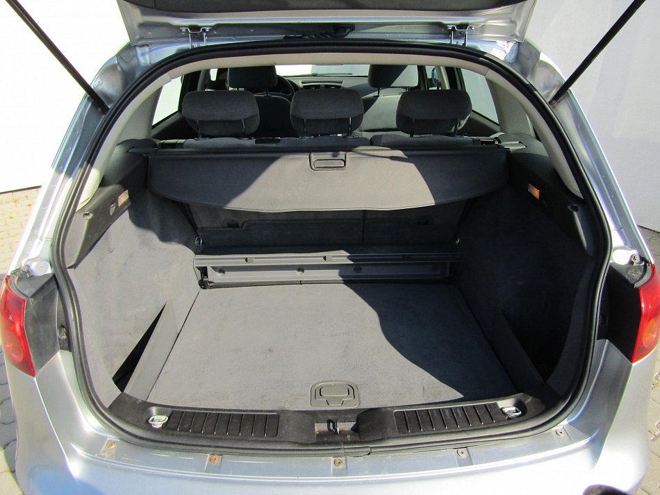 Fiat Croma 2.2i 