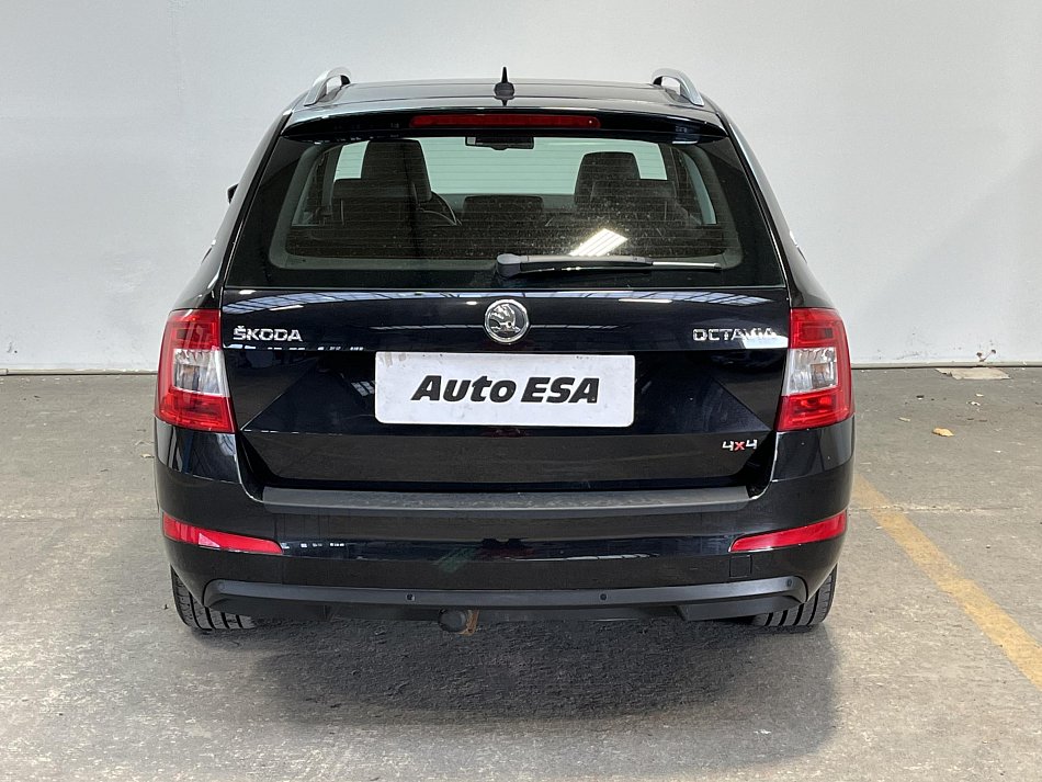 Škoda Octavia III 2.0 TDi Elegance 4x4