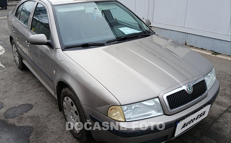 Škoda Octavia 1.6i 