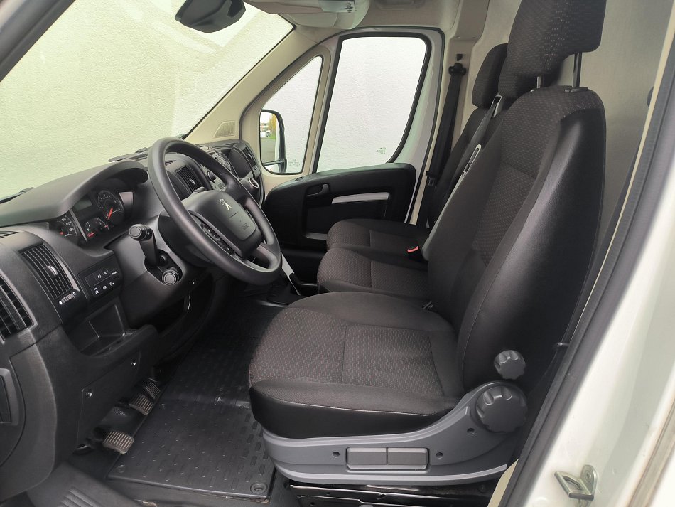 Peugeot Boxer 2.2HDi  L4H2