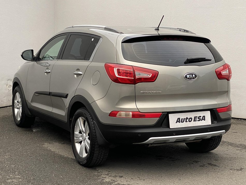 Kia Sportage 2.0 CVVT 