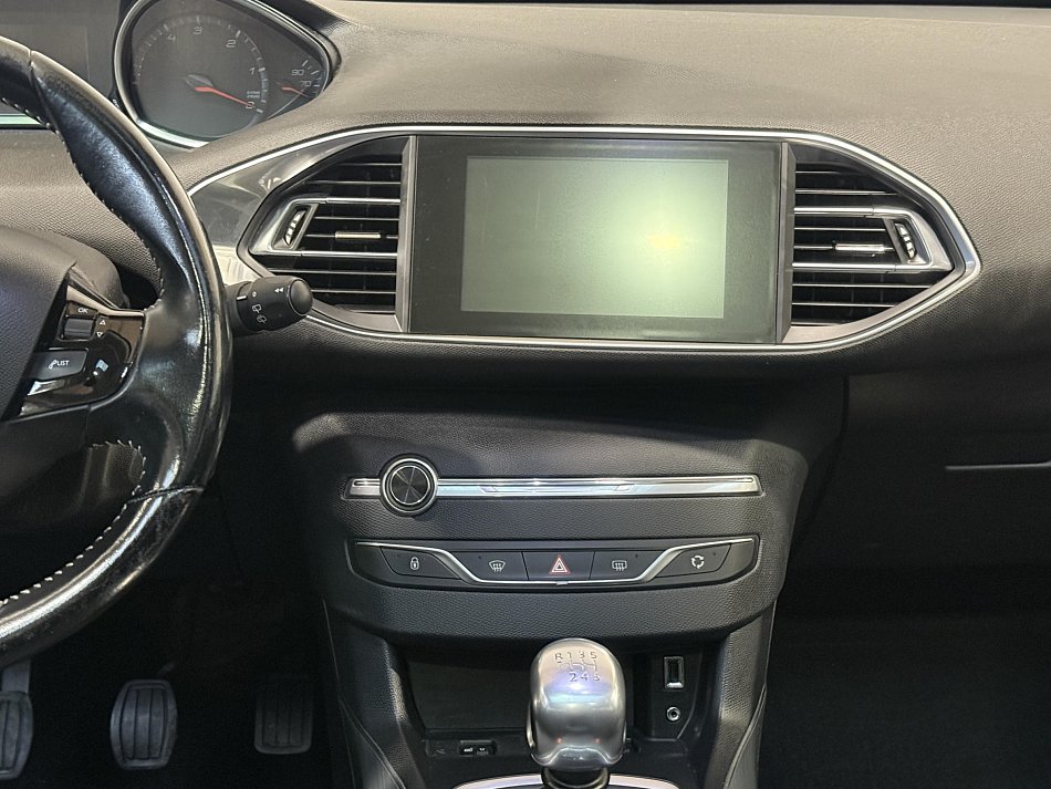 Peugeot 308 2.0 HDi 