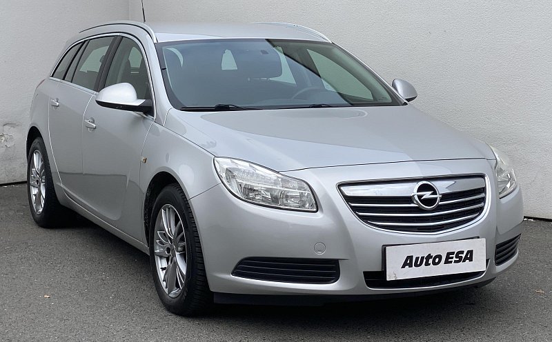 Opel Insignia 1.8i Edition