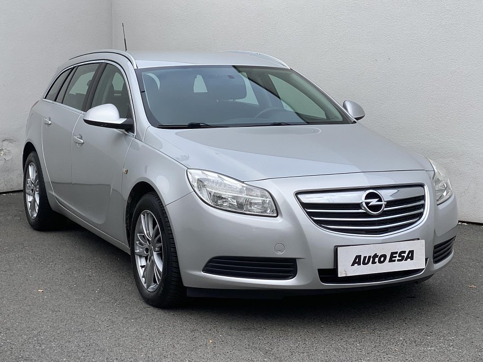 Opel Insignia 1.8i Edition