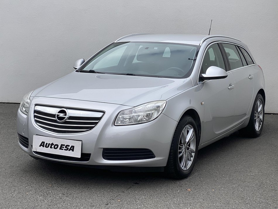 Opel Insignia 1.8i Edition