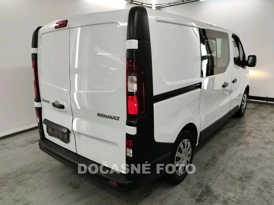 Renault Trafic 1.6dCi  6míst