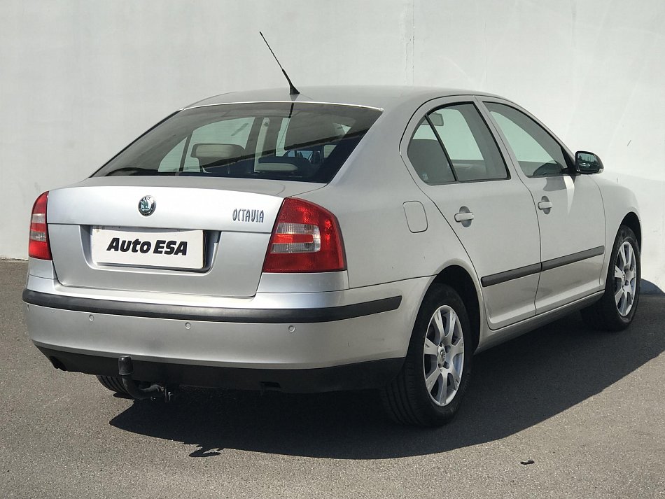 Škoda Octavia II 1.6i 