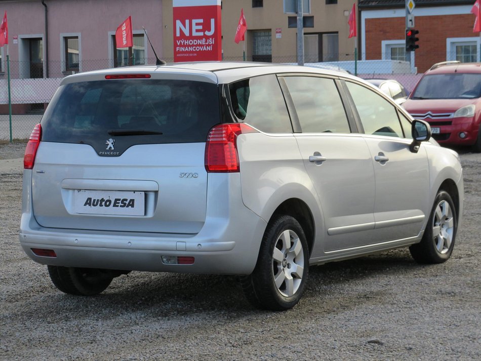 Peugeot 5008 1.6HDi 