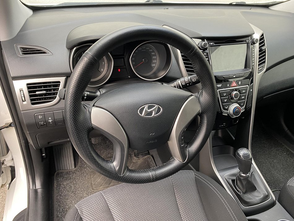 Hyundai I30 1.4i 