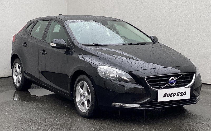 Volvo V40 2.0 D2 