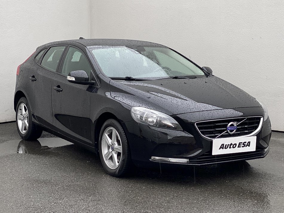 Volvo V40 2.0 D2 