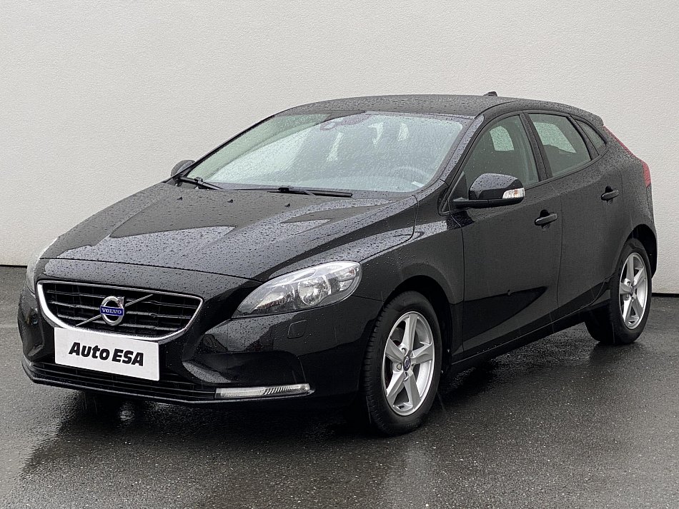 Volvo V40 2.0 D2 