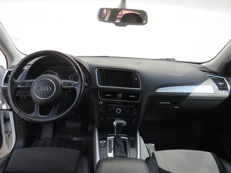 Audi Q5 2.0TDI  quattro