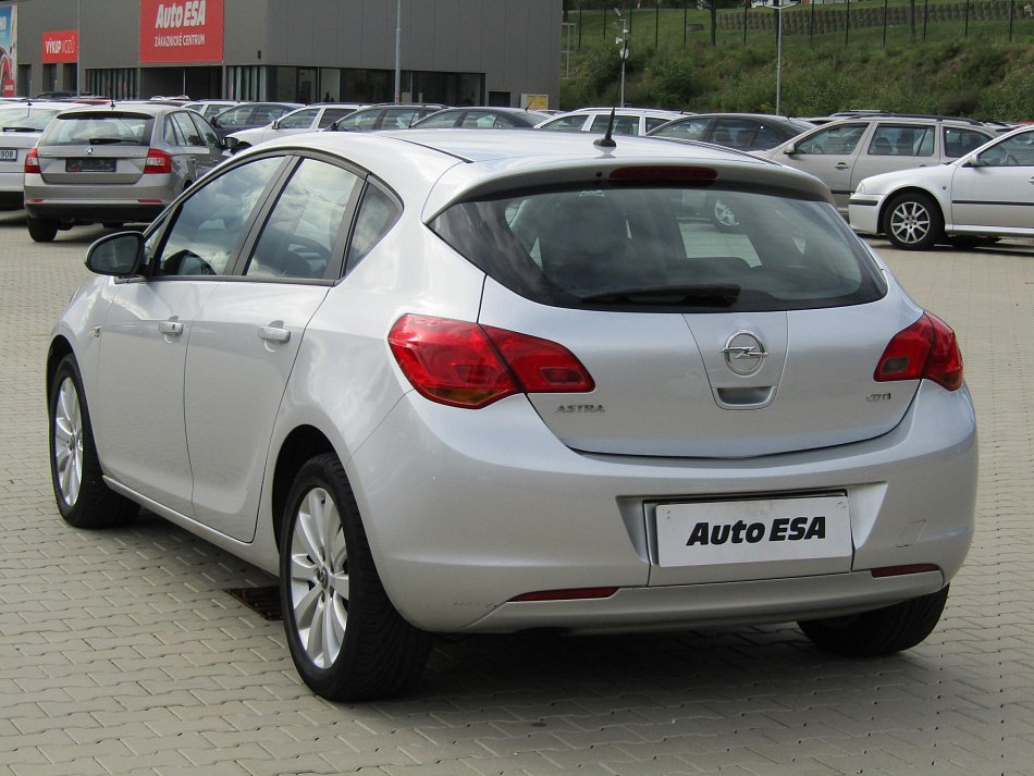 Opel Astra 1.7CDTI 