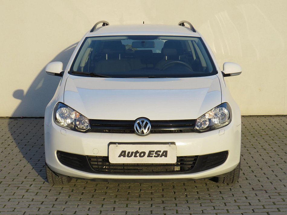 Volkswagen Golf 1.6 TDi 