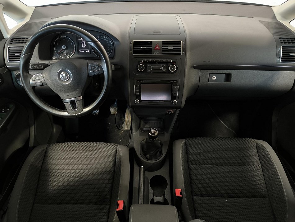 Volkswagen Touran 1.4 TSi Comfortline 7míst