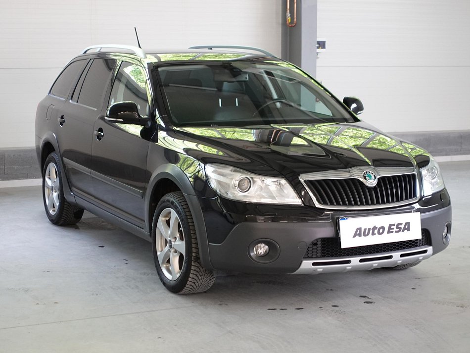 Škoda Octavia II 2.0TDi Scout 4x4