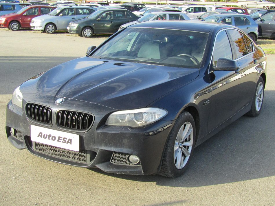 BMW Řada 5 3.0i  535i