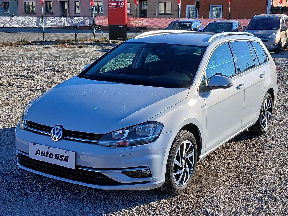 Volkswagen Golf 1.0 TSi 