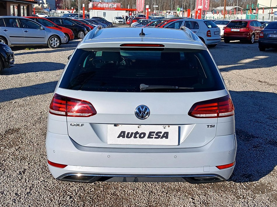 Volkswagen Golf 1.0 TSi 