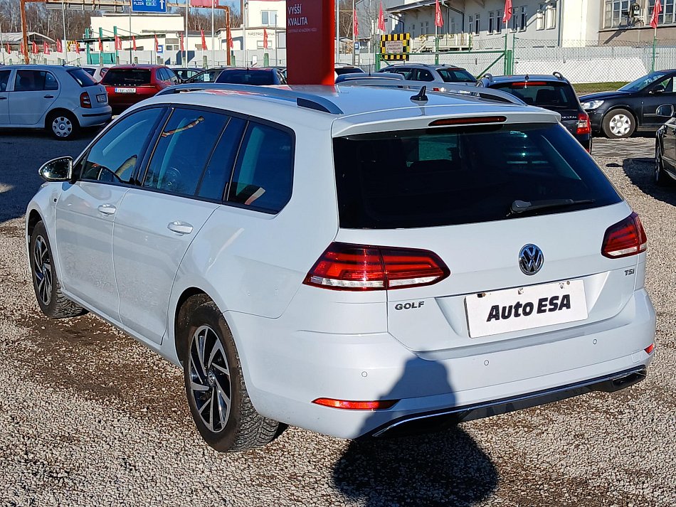 Volkswagen Golf 1.0 TSi 