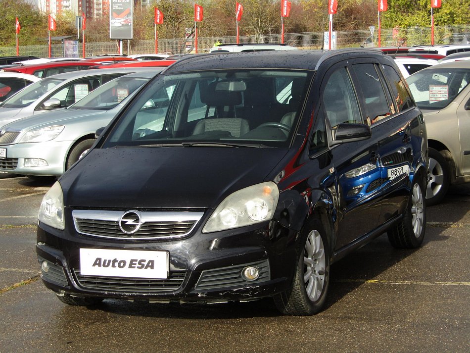 Opel Zafira 1.8 16V  7míst