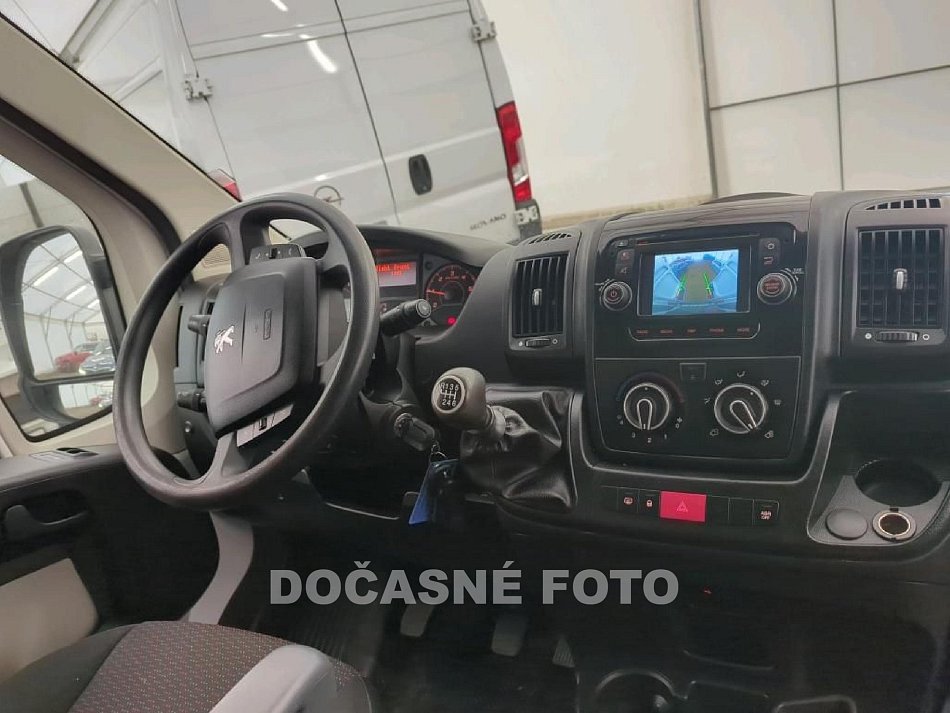 Peugeot Boxer 2.0HDi  L2H2 DÍLNA