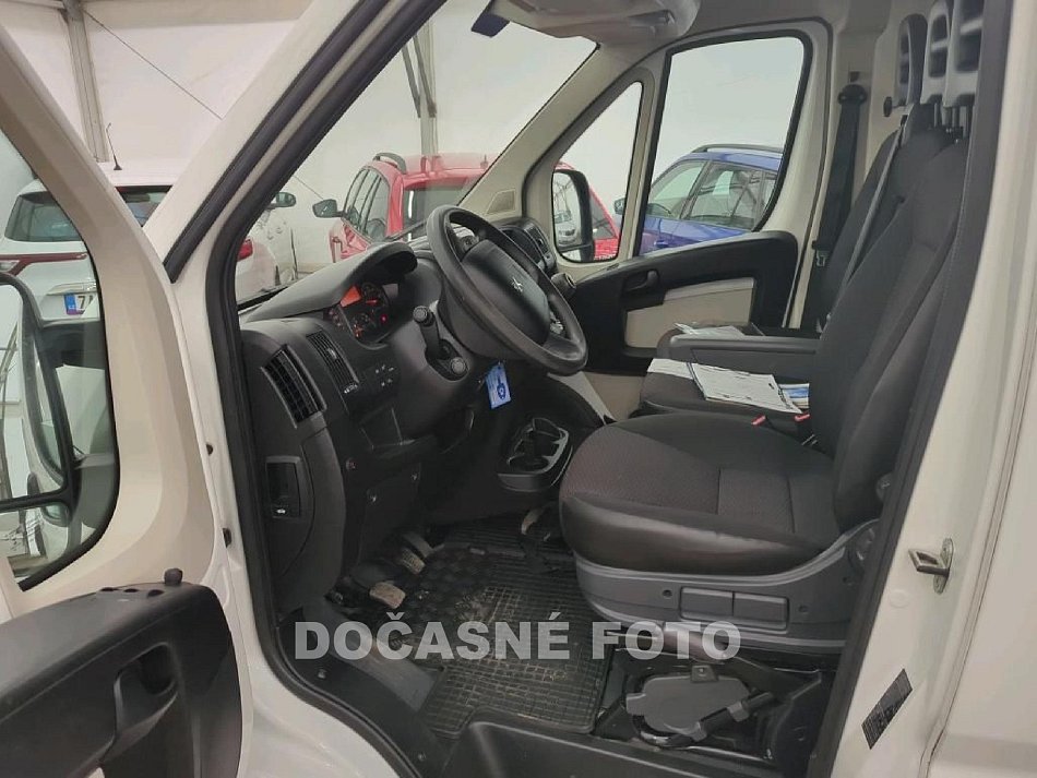 Peugeot Boxer 2.0HDi  L2H2 DÍLNA